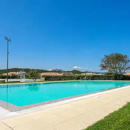 Vistamare A Schiera Baja Sardinia